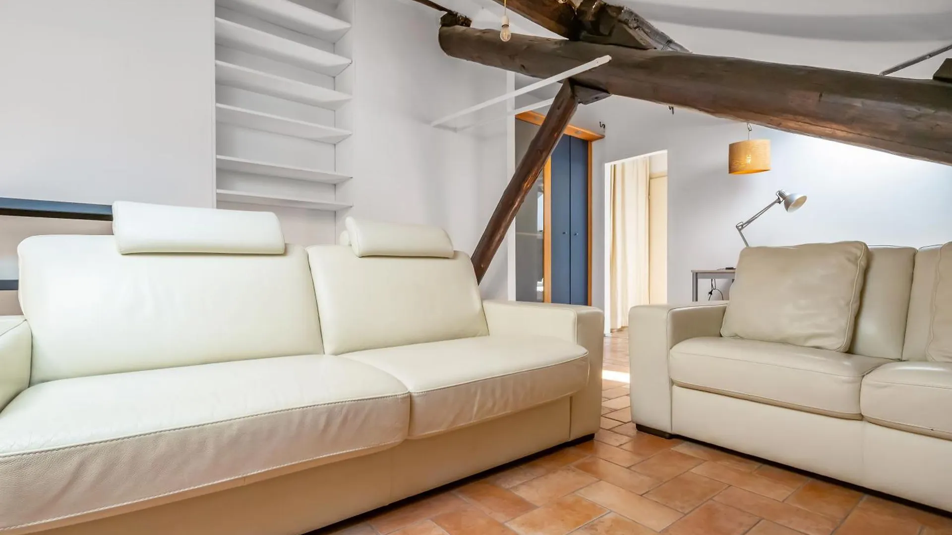 Apartment Bright Apt Milano Garibaldi & Moscova